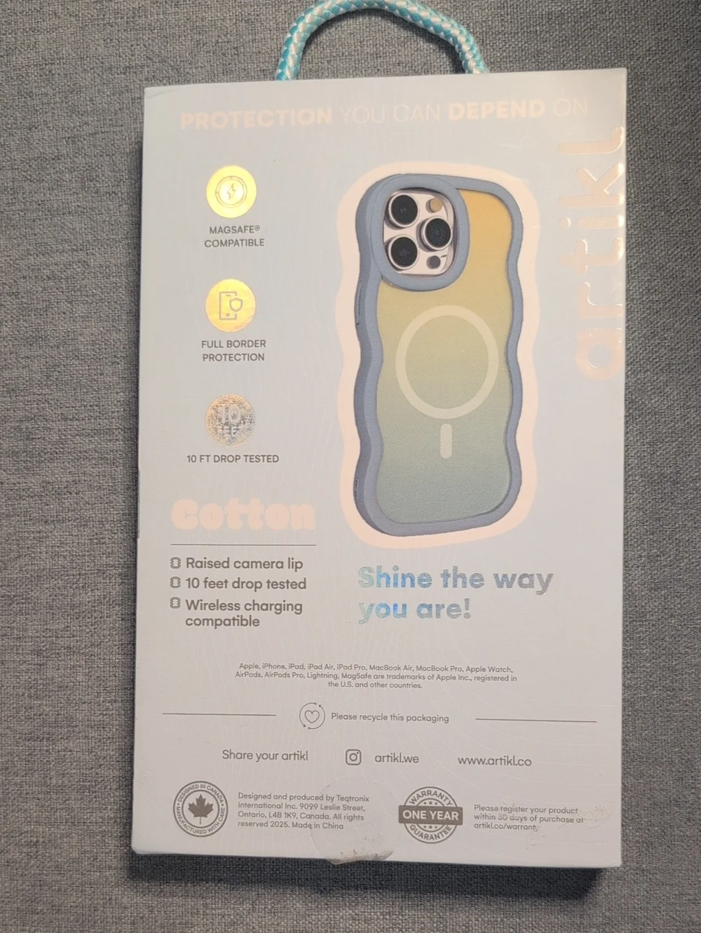 Artikl Blue/Clear iPhone 15 Pro Max Phone Case